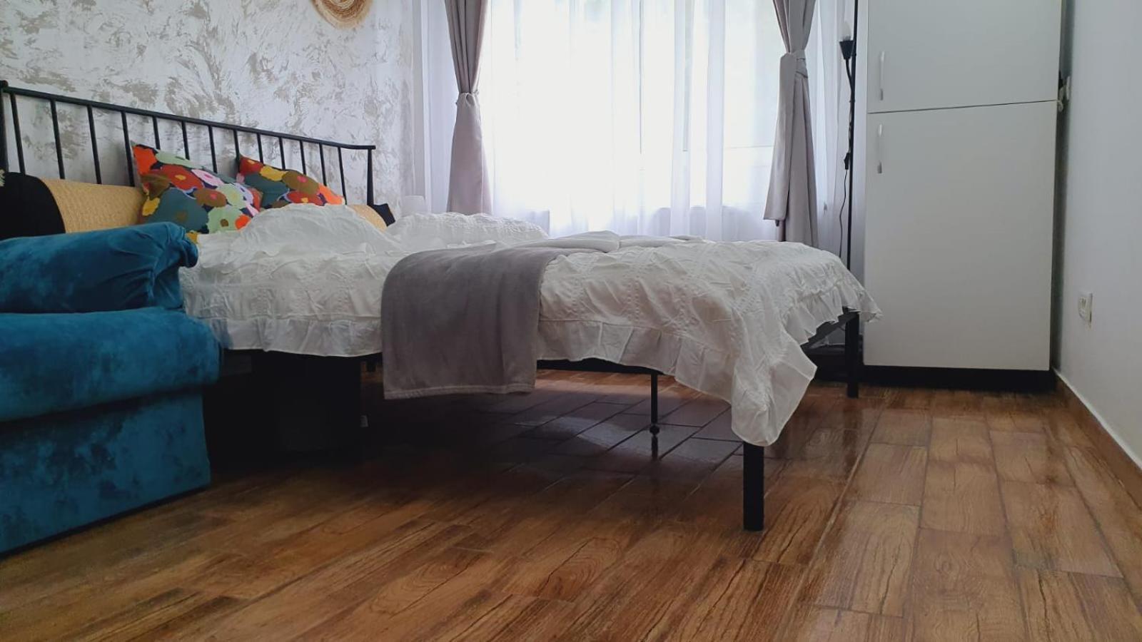 Garsoniera Ioana Apartment ซินายา ภายนอก รูปภาพ
